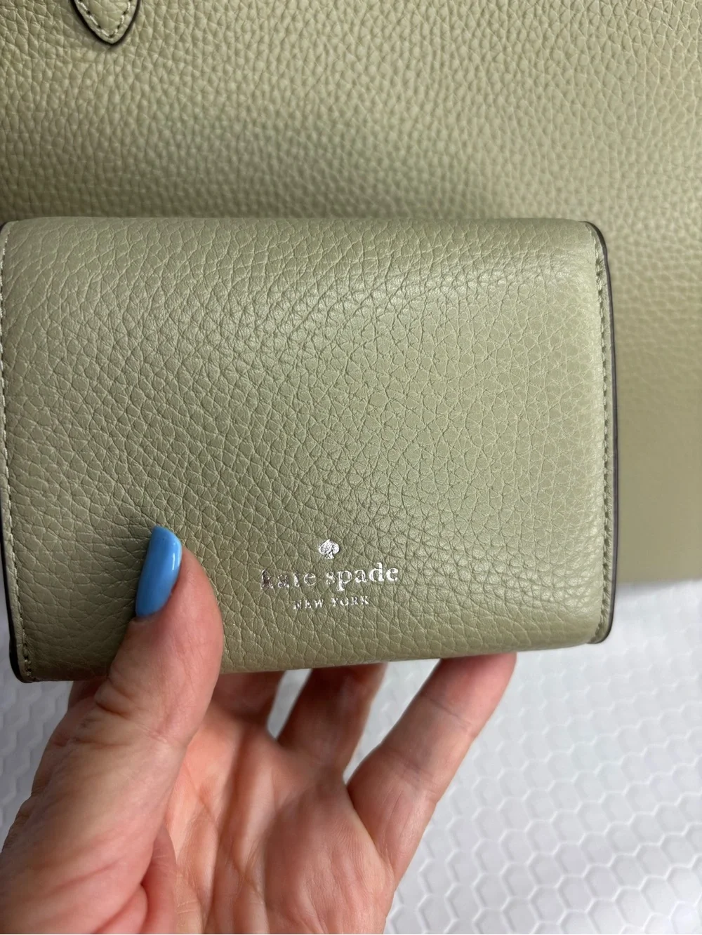 kate spade Pebbled Leather Greta Tote with Matching Wallet Set NWT